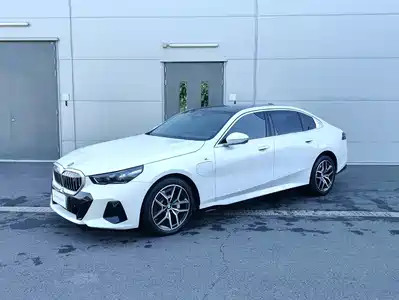 BMW i5 2026