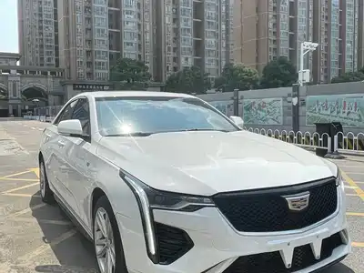 Cadillac CT4 2021
