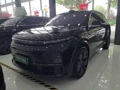 Li Auto L7 2025