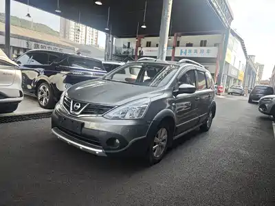 Nissan Livina 2014