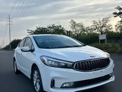 Kia K3 2016