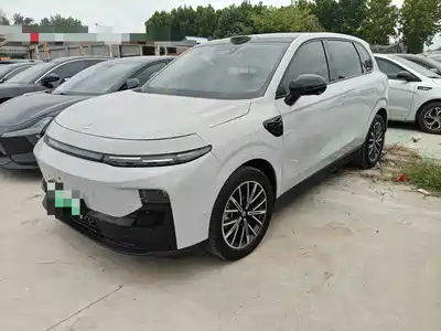 Leapmotor B10 2025