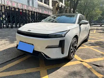 Geely Galaxy L6 2024