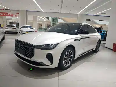 Lincoln Z 2023
