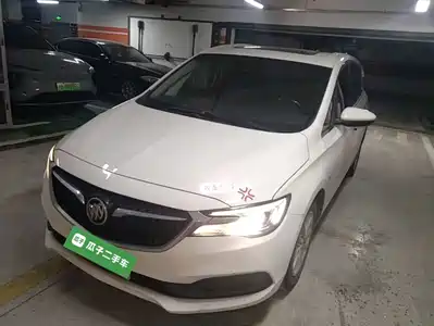 Buick GL6 2017