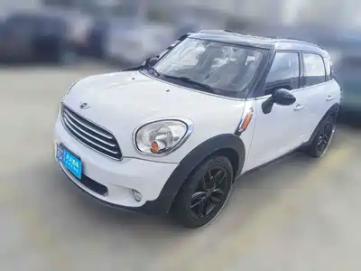 MINI COUNTRYMAN 2013