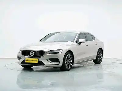 Volvo S60 2022