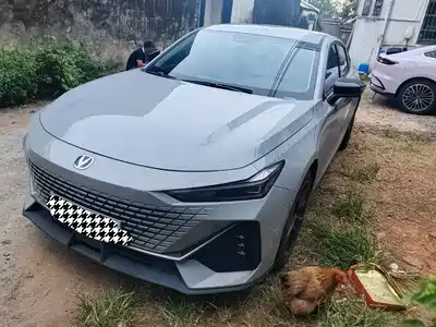 Changan UNI-V iDD 2023