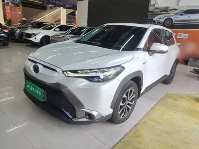 Toyota Frontlander 2024