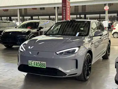 AITO Wenjie M5 2025