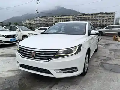 Roewe i6 2017