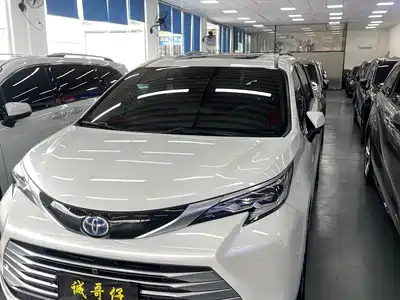 Toyota Sienna 2022