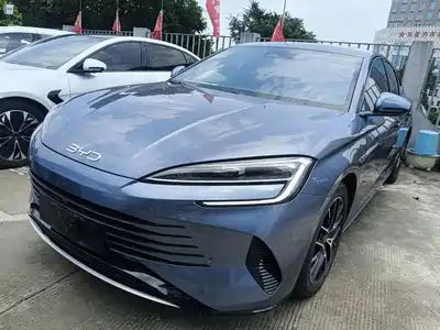 BYD Seal 07 DM-i 2024