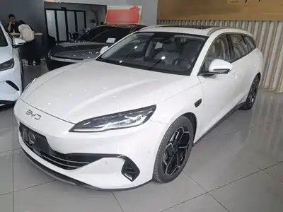 BYD Seal 06 DM-i Touring 2025