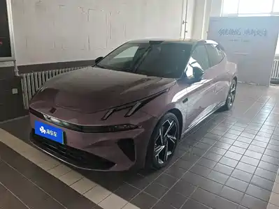 Lynk & Co 07 EM-P 2025