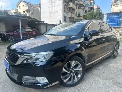 DS 5LS 2015