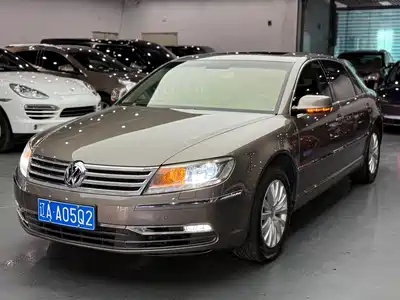 Volkswagen Phaeton 2014