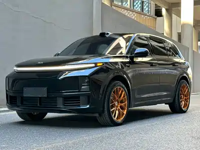 Li Auto L7 2025