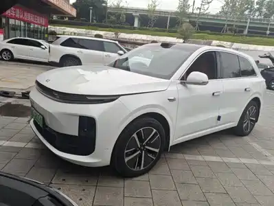 Li Auto L6 2024