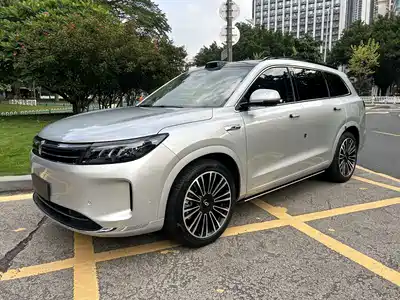 AITO Wenjie M7 2024