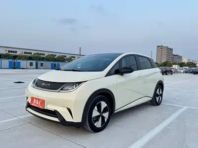 BYD Dolphin 2023