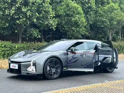 HiPhi Z 2023