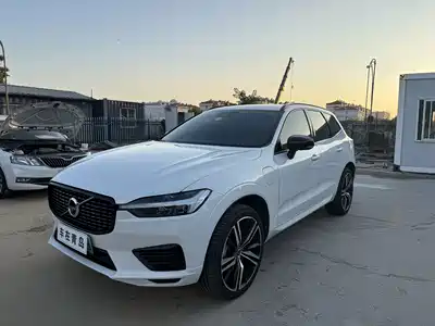 Volvo XC60 Plug-in Hybrid 2021