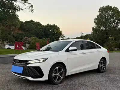 Geely Emgrand L 2022