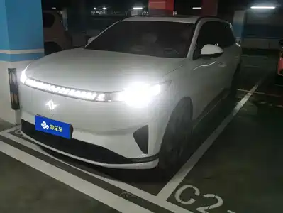Dongfeng Yipai eπ008 2024