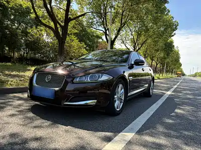 Jaguar XF 2014
