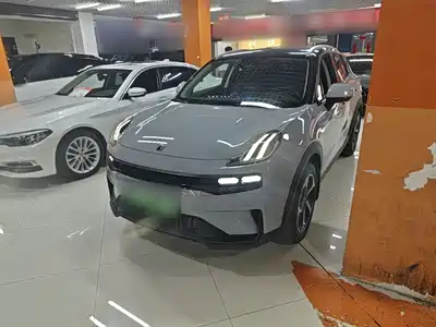Lynk & Co 06 EM-P 2023