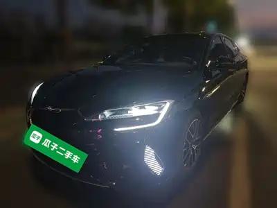 BYD Seal 07 DM-i 2024