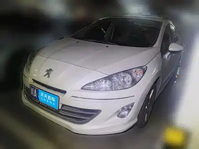 Peugeot 408 2013