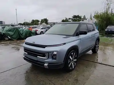 Geely ICON 2024