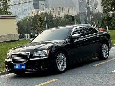 Chrysler 300C (Import) 2015