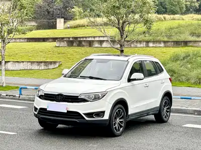 FAW Senya R7 2017