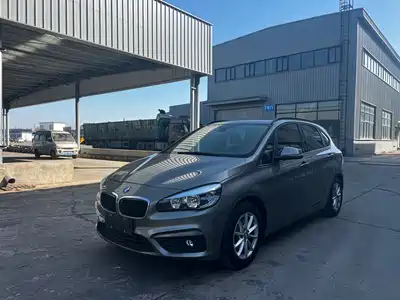BMW 2 Series Touring 2016