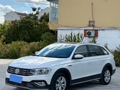 Volkswagen C-TREK 2018