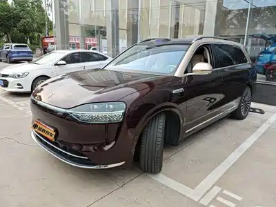 AITO Wenjie M9 2025