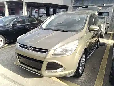 Ford Kuga 2016