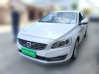 Volvo V60 2018