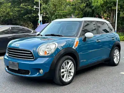MINI COUNTRYMAN 2012