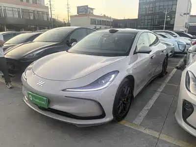 IM Motors L6 2025
