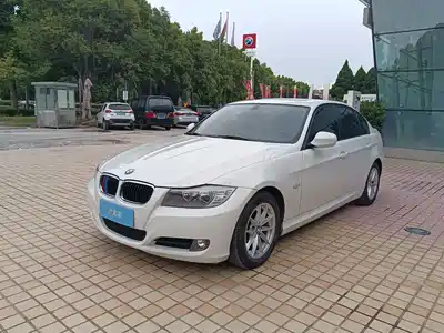 BMW 3 Series (Import) 2011