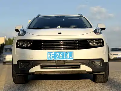 Lynk & Co 01 2018