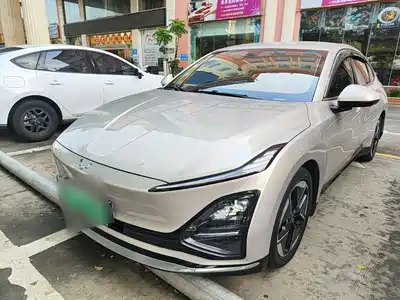 Wuling Motors Starlight 2024