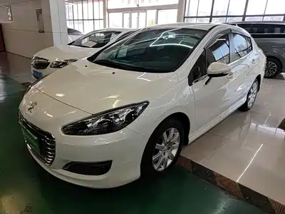 Peugeot 308 2016