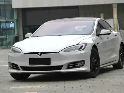 Tesla Model S 2018