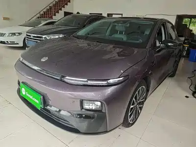 Leapmotor B01 2025