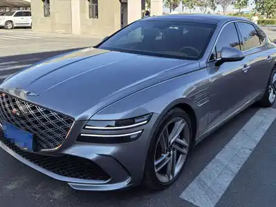 Genesis G80 2025